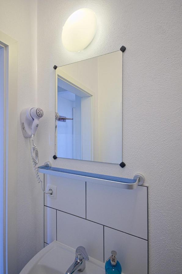 2 Bedroom